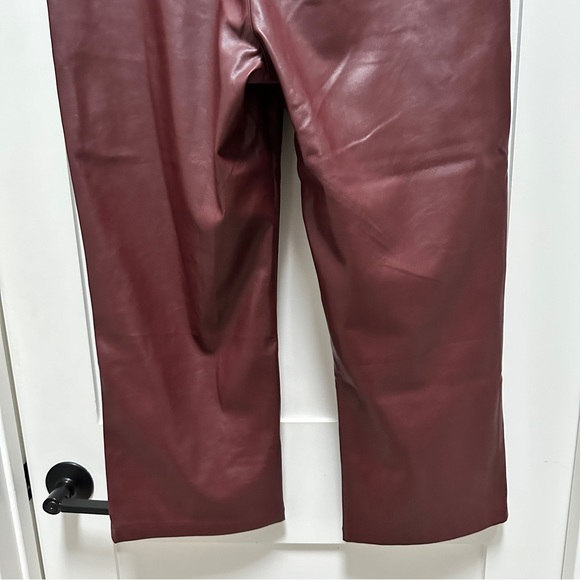 LUCY PARIS Vegan Faux Leather High Rise Tapered Pant - Picture 6 of 10